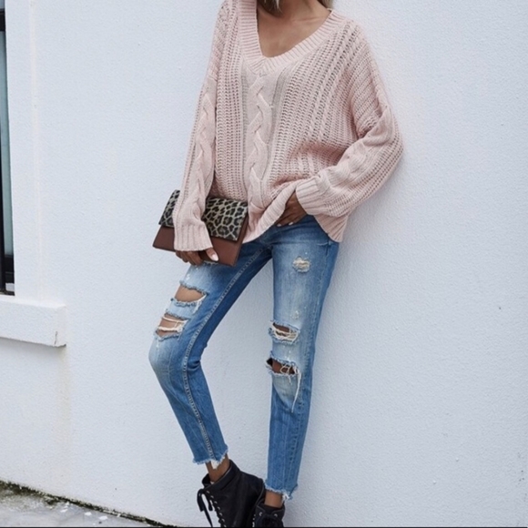 NWOT Blush Pink Sweater - Picture 6 of 6